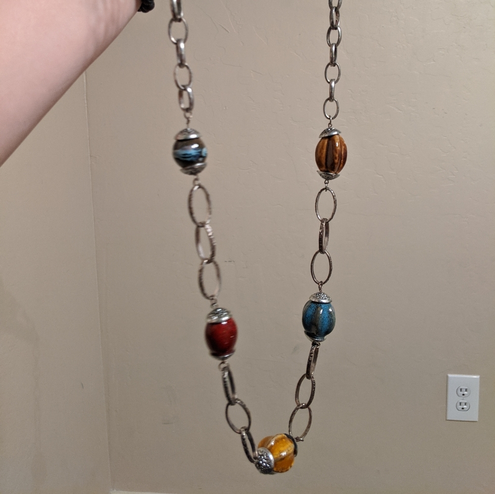 Bead necklace